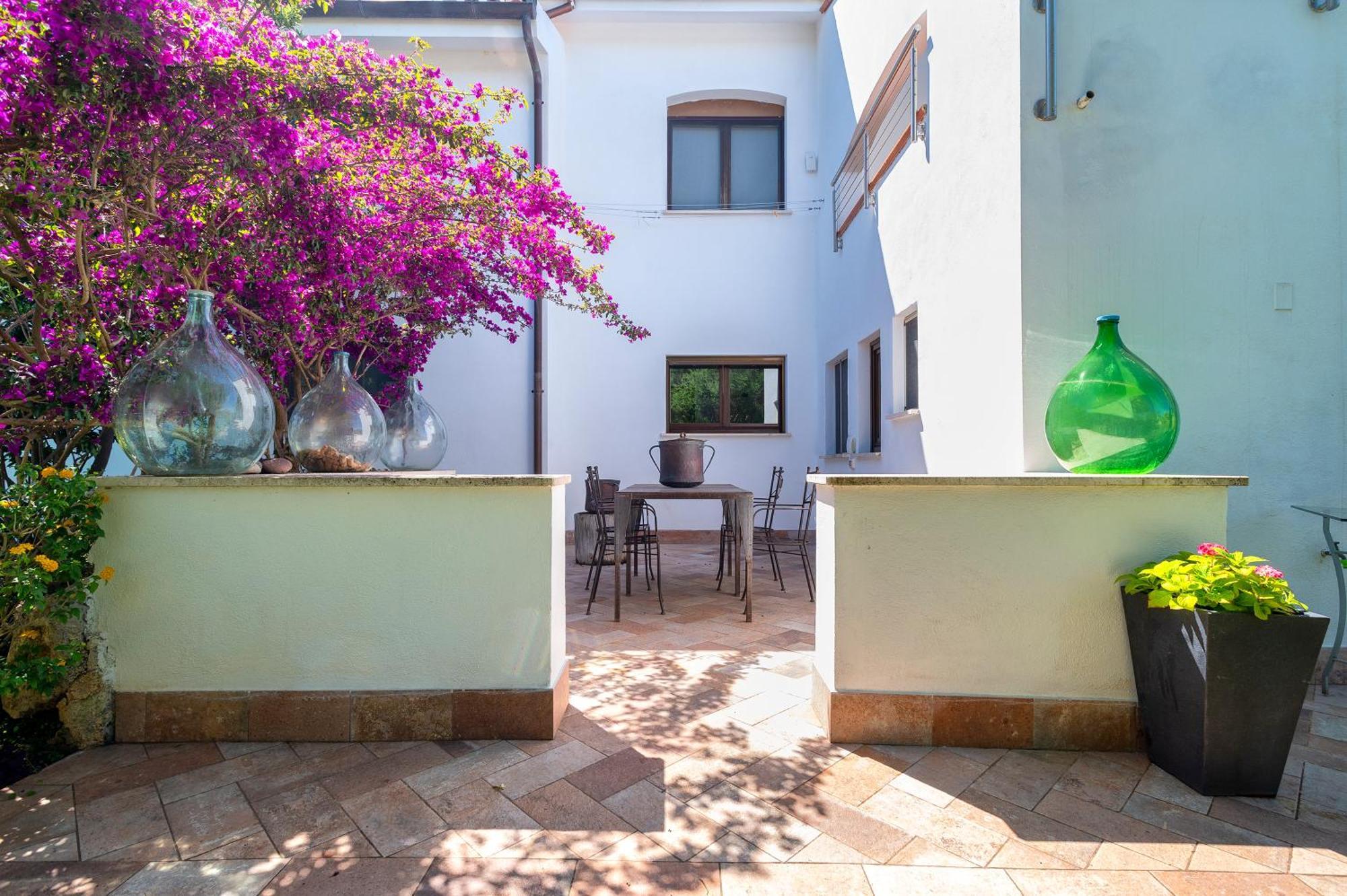 Sardinia Re - Villa Fioretta Flowers Apartments Ольмедо Экстерьер фото