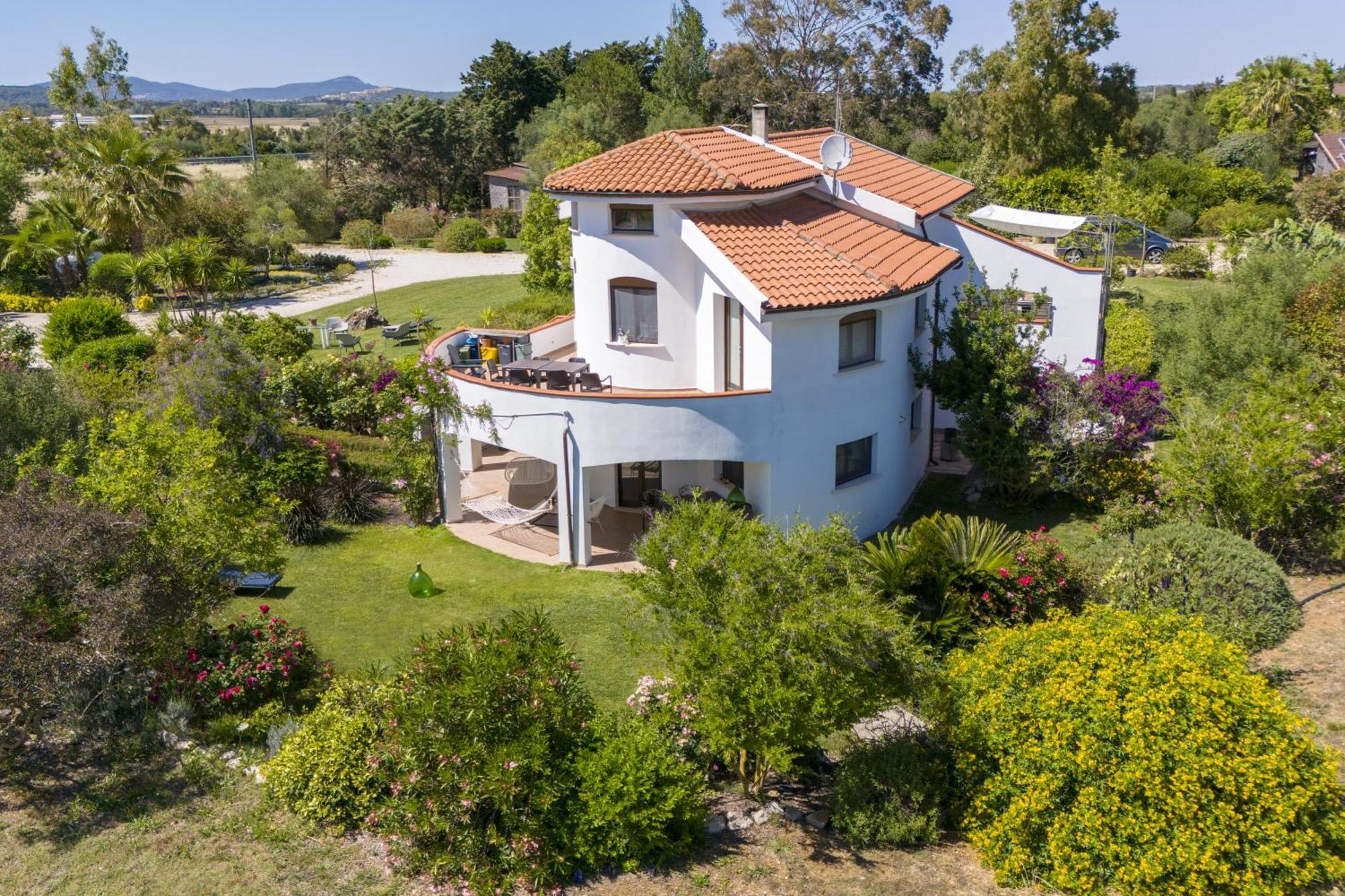 Sardinia Re - Villa Fioretta Flowers Apartments Ольмедо Экстерьер фото